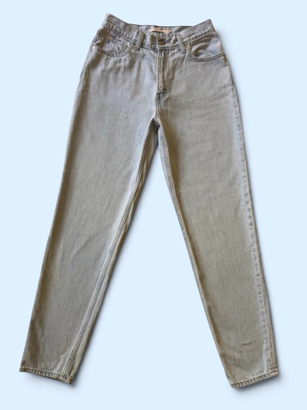 Levi's Premium women's jeans, model Mom , 100% cotton light grey-blue